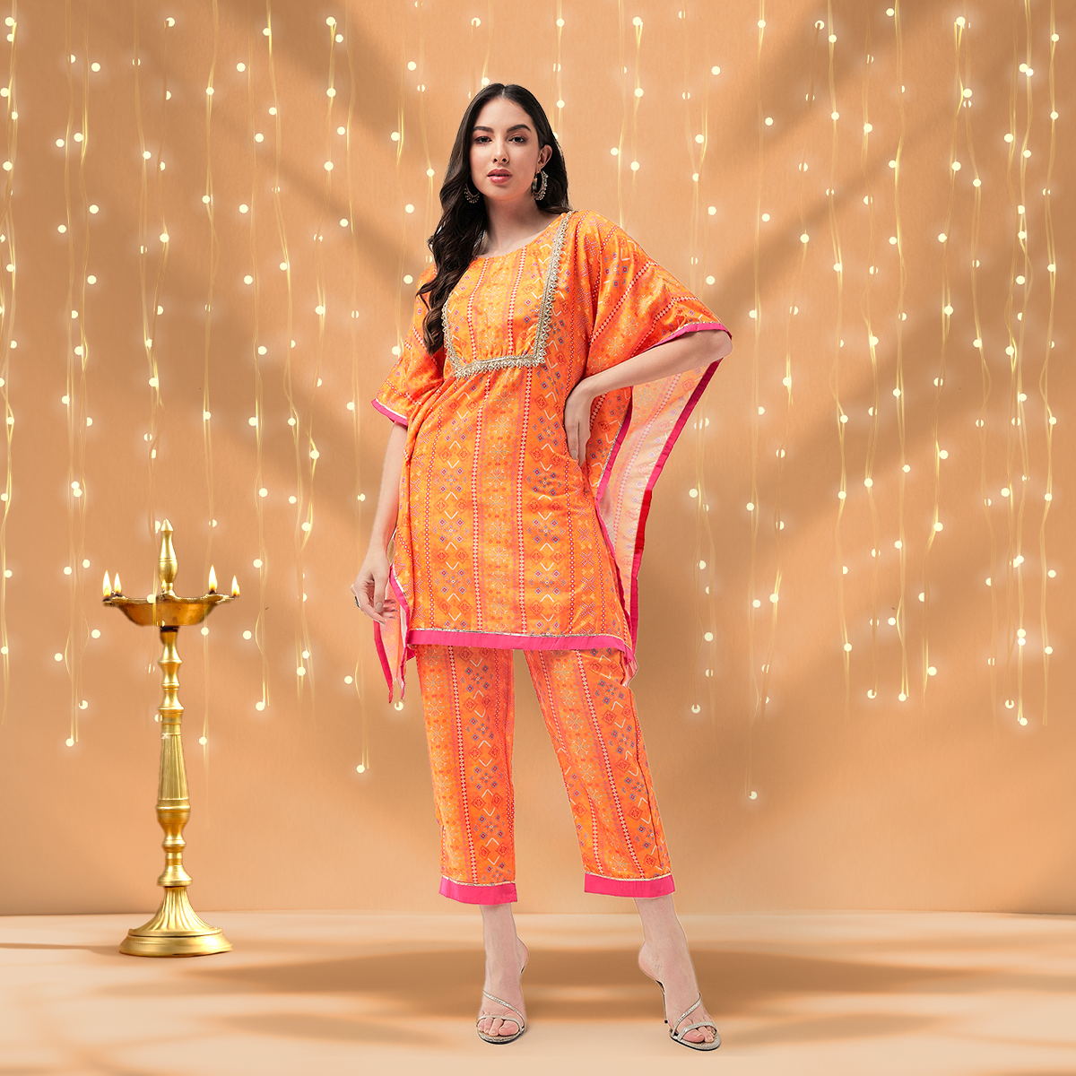 Digital Printed Yoke With Lace Kaftan Short Kurta With Pant Set