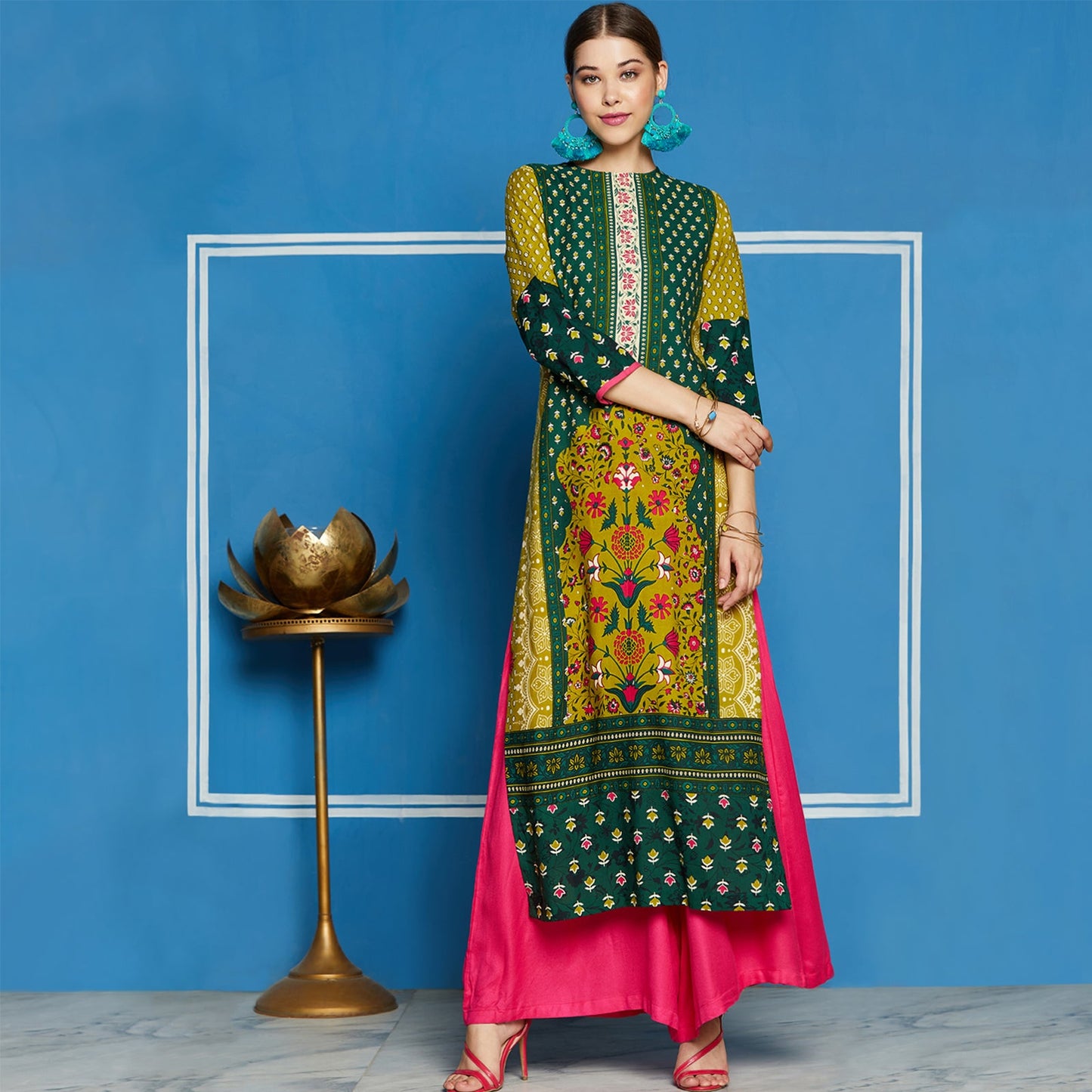 Mughal Straight Kurta With Crew Neck