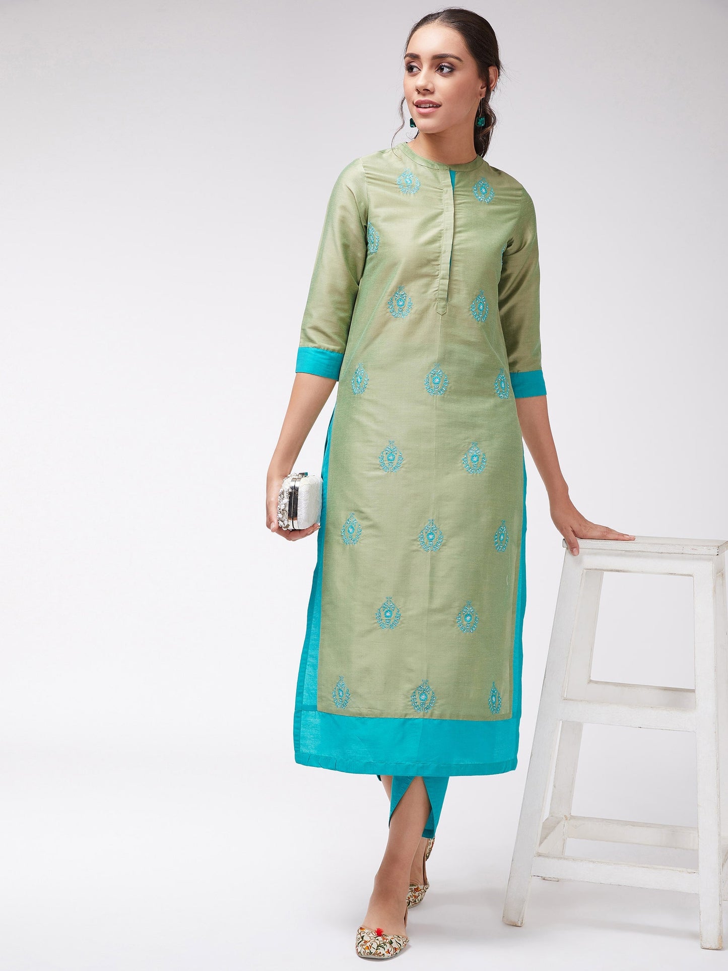 Embroidered Side Dual Patch Semi-Festive Kurta