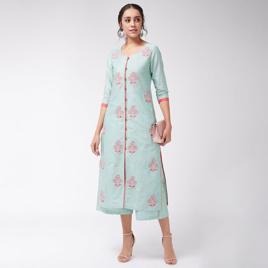 Allover Embroidered Pastel Semi-Festive Kurta