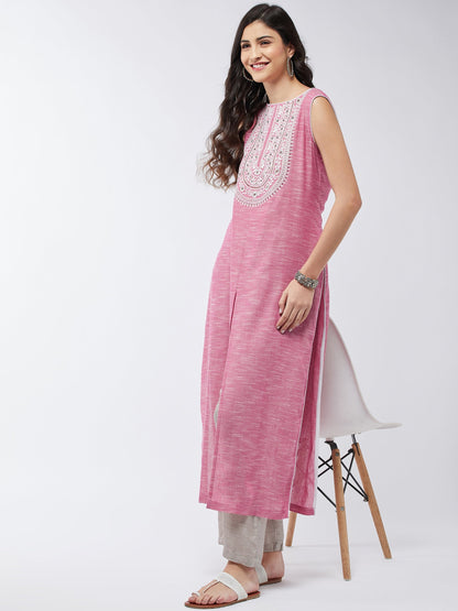 Chambray Embroidered Sleeveless Kurta