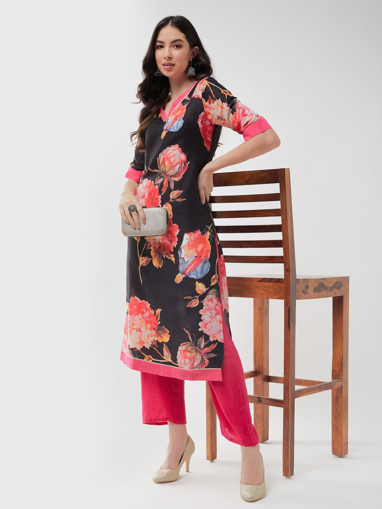 Wedding Inspired Digital Floral Printed Straight Kurta With V-Neckline